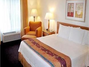 Farfield Inn And Suites By Marriott Germantown Hotel