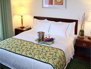 Farfield Inn And Suites By Marriott Germantown Hotel