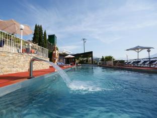 Piccola Italia Resort