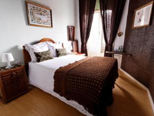 Portugal-Alvares Cabral Guesthouse