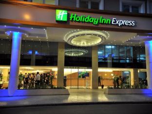 Holiday Inn Express Rosario Hotel