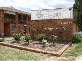 Queensgate Motel