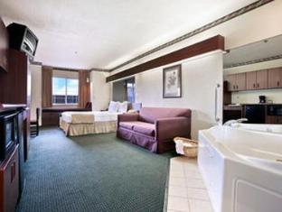 Microtel Inn And Suites Green Bay