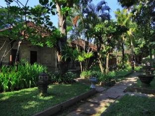 Pendawa Kuta Bali - Garden