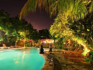 Pendawa Kuta Bali - Swimming pool