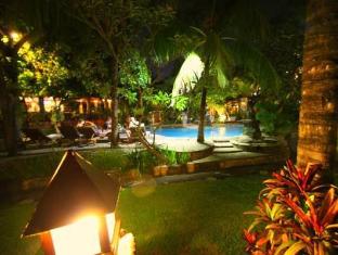 Pendawa Kuta Bali - Swimming pool