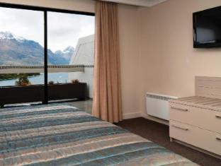 Copthorne Hotel & Apartments Queenstown Lakeview