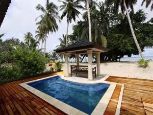 Foto HT's Resort, Pulau Mentawai, Indonesia