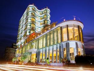 River Hotel Ha Tien 和天酒店
