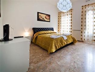 Italy-Beautiful Apartment