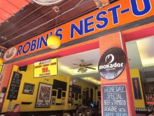 Robin’s Nest Guesthouse & Restaurant