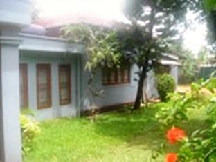 Sri Lanka-Chamenka Guest House