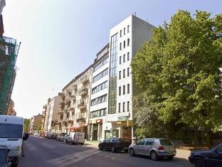 Germany-Apartmenthouse Berlin