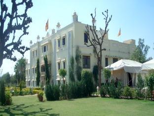 Foto Club Mahindra Roop Vilas, Nawalgarh, India