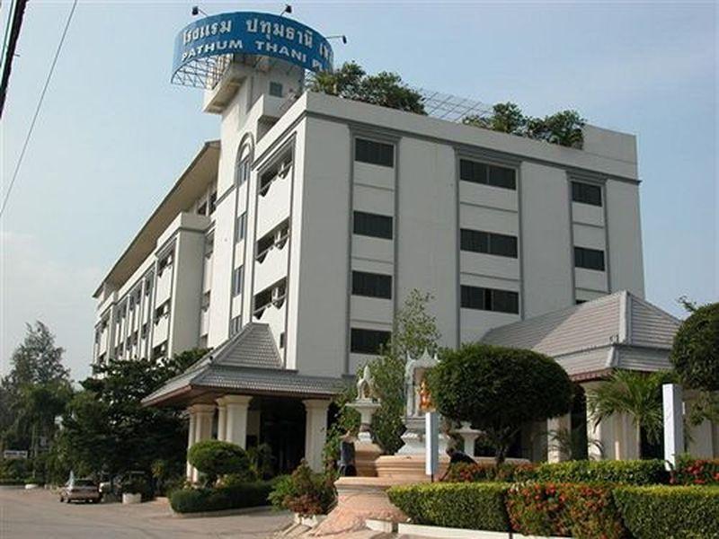 Pathum Thani Place Hotel