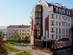 Ukraine-Staro Hotel