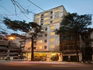 Vietnam-First Eden Hotel