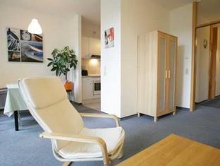 Berlin Rooms Apartment Heinrich-Heine-Platz