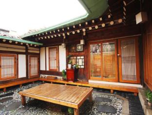 Ohbok Hanok Guesthouse
