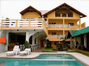 Phi-Phi Beach Hotel & Island Resort 
