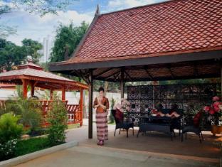 Grand Lord Jomtien Resort Pattaya หรือ แกรนด์ ลอร์ด จอมเทียน รีสอร์ท พัทยา