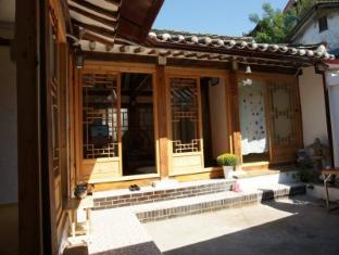 Manaedang Hanok Guesthouse