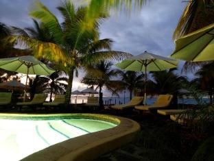 Hibiscus Beach Resort and Spa