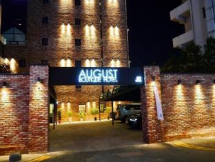 August Boutique Hotel