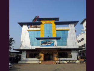 Hotel Sai Varsha 