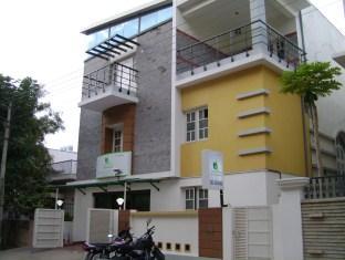 Green Paradise Serviced Apartment 