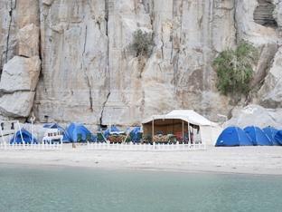 Khasab Musandam Dhow Cruise & Camping
