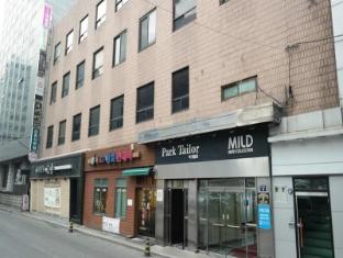 Myeongdong Story House Bed and Breakfast