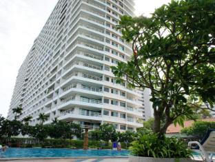 View Talay 5 Condominium Building C by Pattaya Group