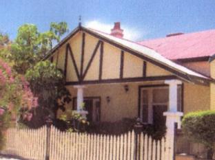 Broken Hill Heritage Cottages 