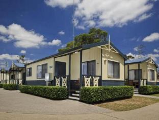 Nepean River Holiday Village