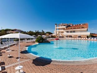 La Plage Noire Hotel Resort and Spa