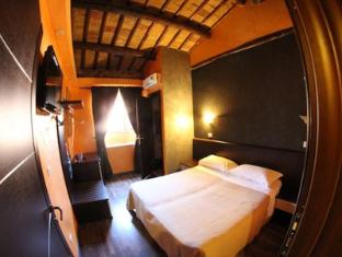 Domus Roma Guest House