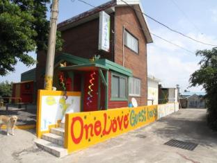 Onelove Guesthouse
