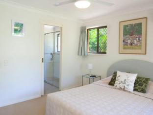 Noosa River Village Resort Private Holiday Apartment