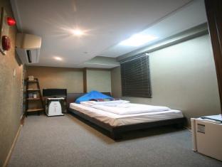 Shinhwa Premium Guesthouse