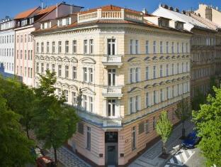 Czech Republic-Mamaison Residence Belgicka Prague