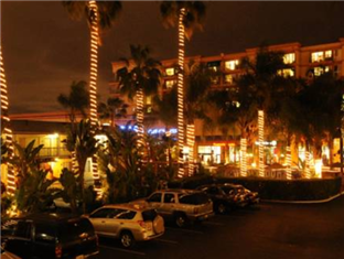 The Dixie Hollywood Hotel