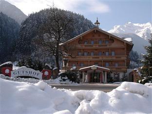 Gutshof Zillertal Hotel