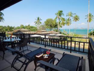 niramaya villa & wellness resort