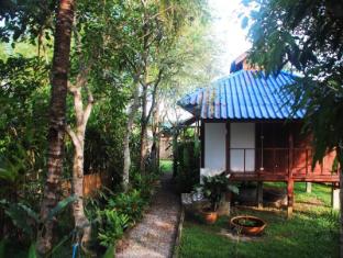 chiang dao rainbow guesthouse
