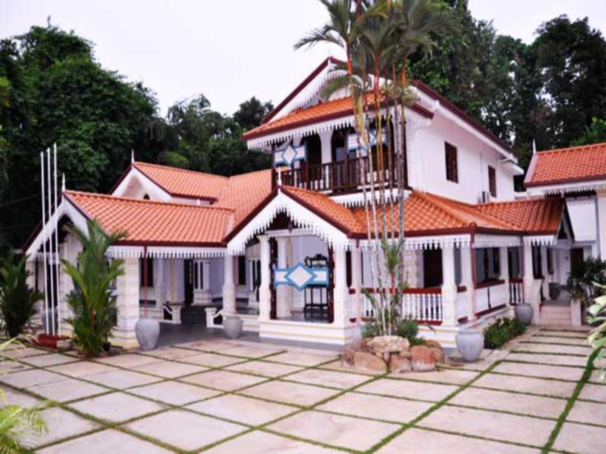 Centauria Hill Resort - Ratnapura, Sri Lanka - Great discounted rates!