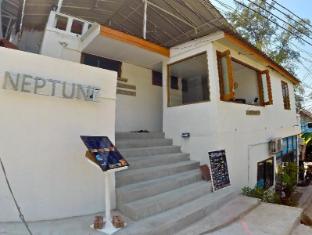 neptune guesthouse