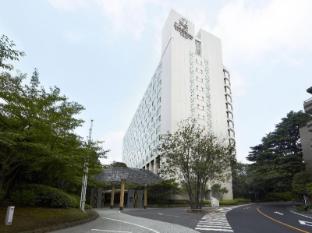 The Prince Sakura Tower Tokyo Hotel